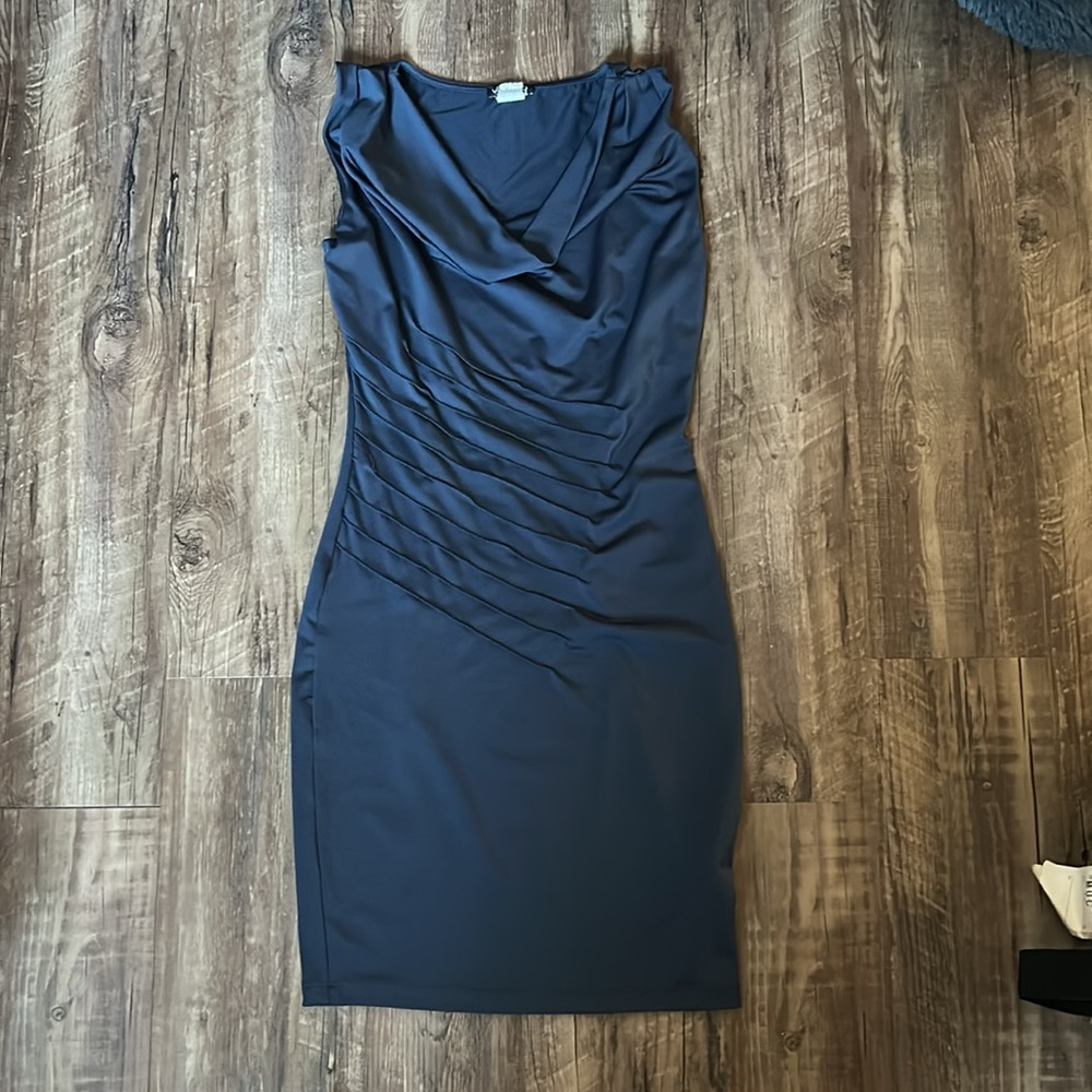 Venus - Beautiful Navy blue dress in great condition